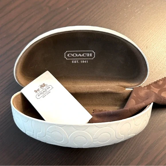 Excellent Condition Coach Sunglasses - Picture 4 of 4